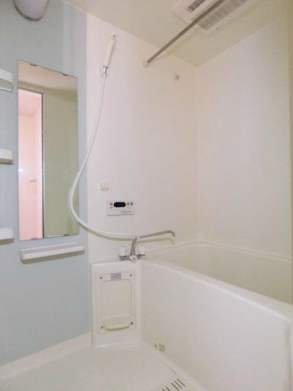 バス・シャワールーム　図面と現状に相違がある場合には現状を優先