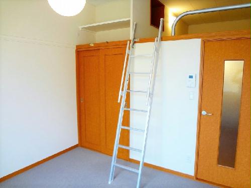 居室・リビング　設備・仕様は号室により異なる為、現況を優先致します。