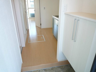 玄関　別部屋参照