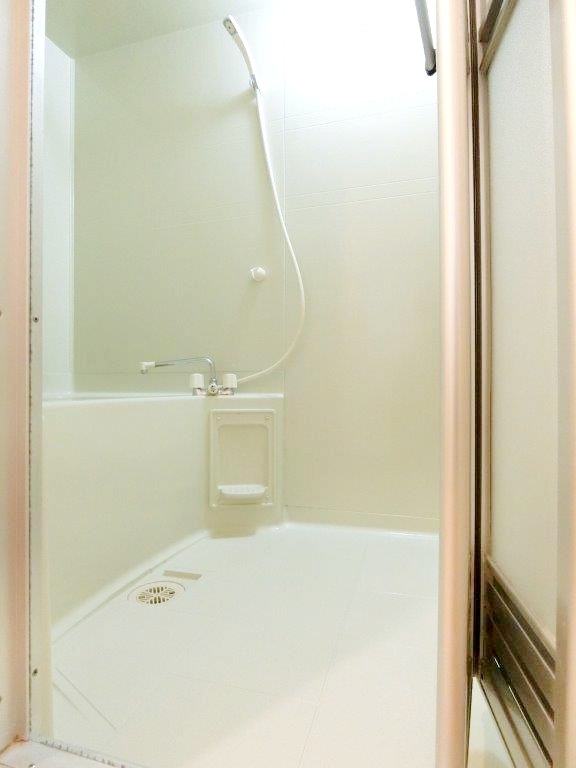 バス・シャワールーム　図面と現状に相違がある場合には現状を優先