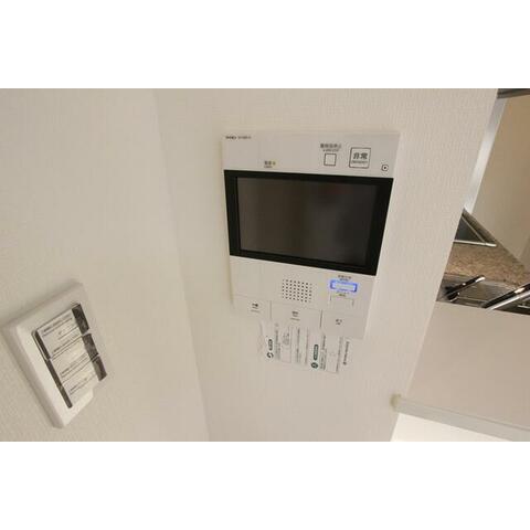 セキュリティ　モニタ付きインターホンで安心