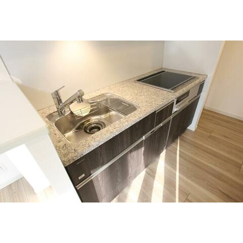 キッチン　便利なIHクッキングヒーターシステムキッチン