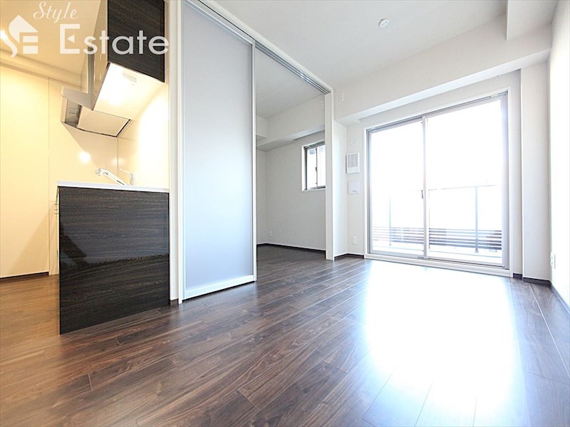 居室・リビング　リビング