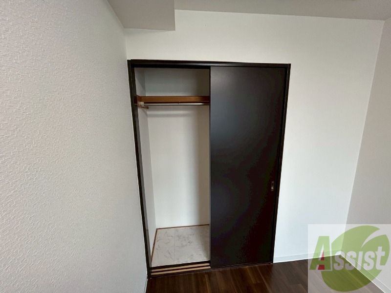 収納　クローゼットがありました。お洋服や荷物はここへ