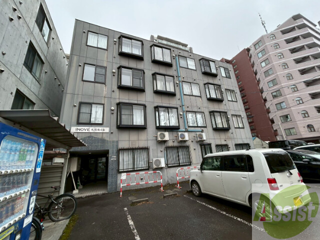 建物外観　札幌市中央区南４条西「ＩＮＯＶＥ札幌南４条」