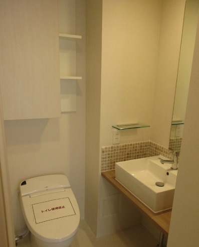 洗面設備　※別部屋の参考写真です。