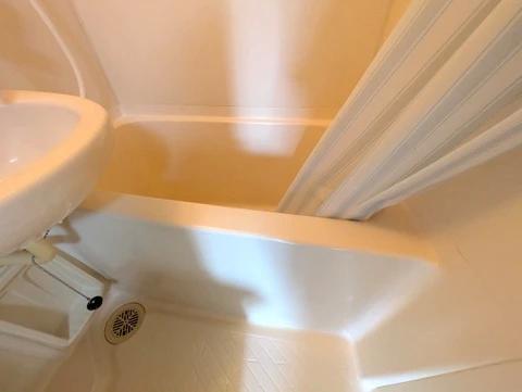 バス・シャワールーム　綺麗なバスルーム