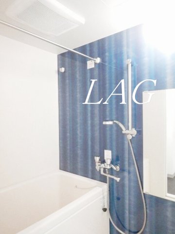 バス・シャワールーム　お風呂です。