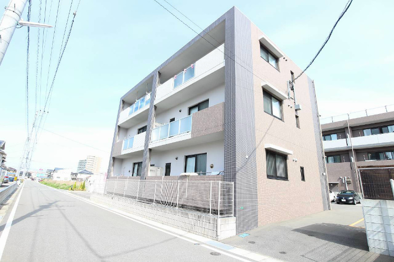 建物外観　他の不動産屋さんのネット掲載物件も全てご紹介可能です。