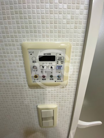 その他　カスタリアタワー長堀橋　浴室乾燥機