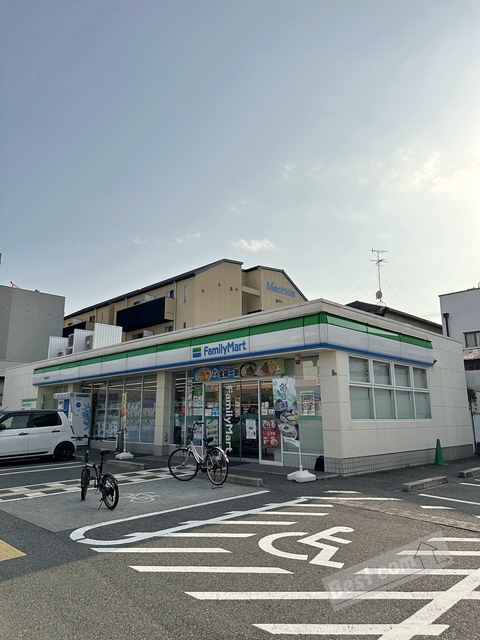 コンビニ　ファミリーマート堺錦綾町店（コンビニ）まで400m