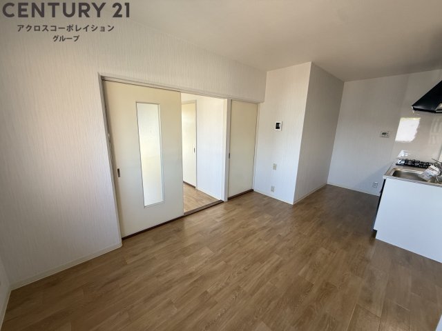 居室・リビング　角部屋住戸で過ごしやすくてオススメです！