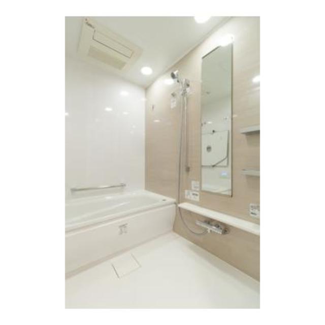 バス・シャワールーム　※写真は同タイプ住戸です。