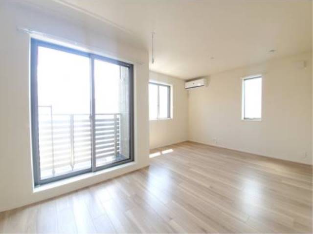 居室・リビング　日当たり良好リビングです