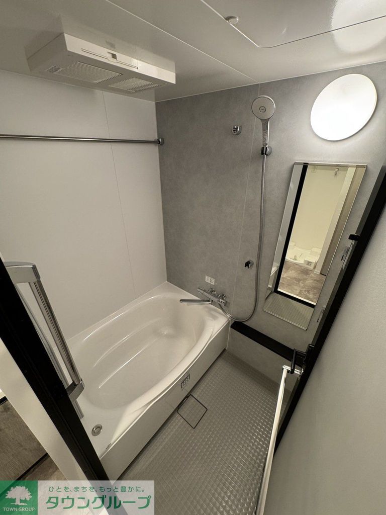 バス・シャワールーム　バス