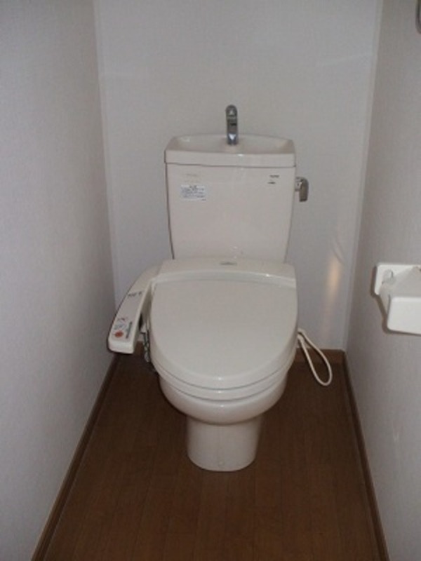 トイレ　図面と現状に相違がある場合には現状を優先