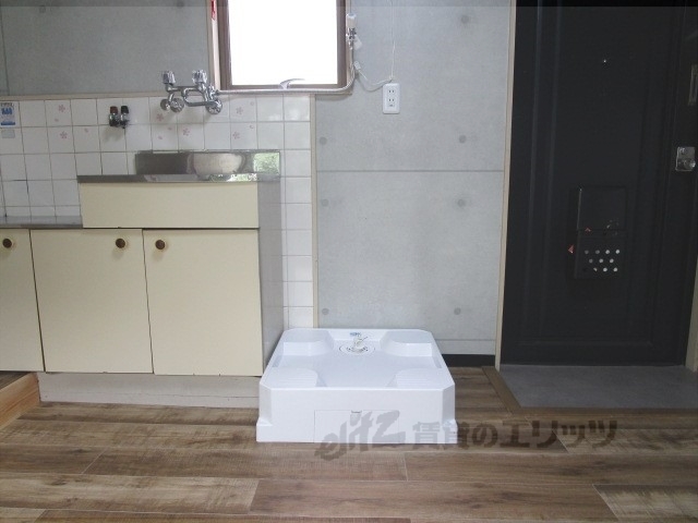 その他部屋・スペース　洗濯機置場