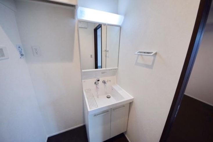 洗面設備　弊社は都内全域の物件をご紹介可能です！