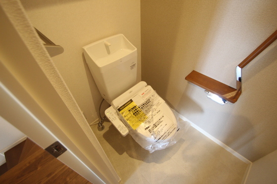 トイレ　別号室参考写真