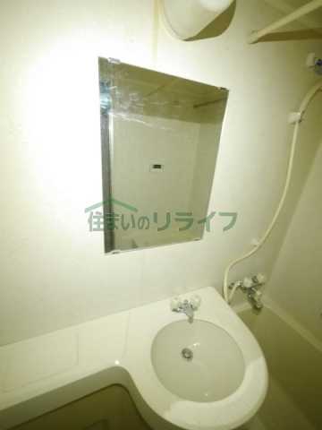 洗面設備　同タイプ別部屋参考写真になります。