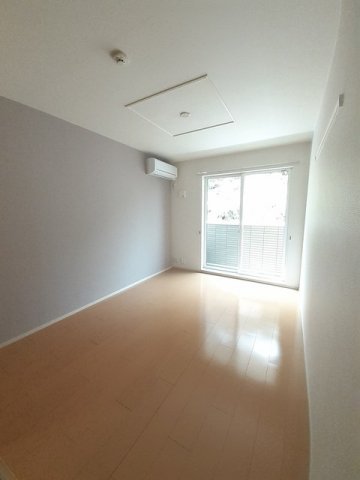 居室・リビング　おしゃれな居間です