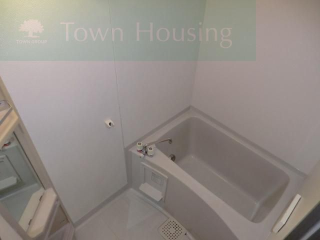 バス・シャワールーム　追い焚き機能付きです