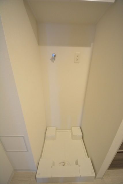 洗面設備　洗濯機置場