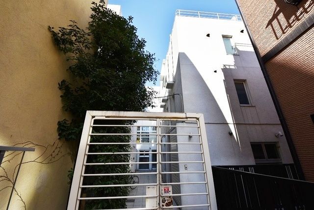 建物外観　サンフェル神宮前