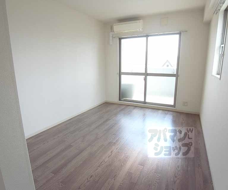 居室・リビング　全戸南向きの明るいお部屋。