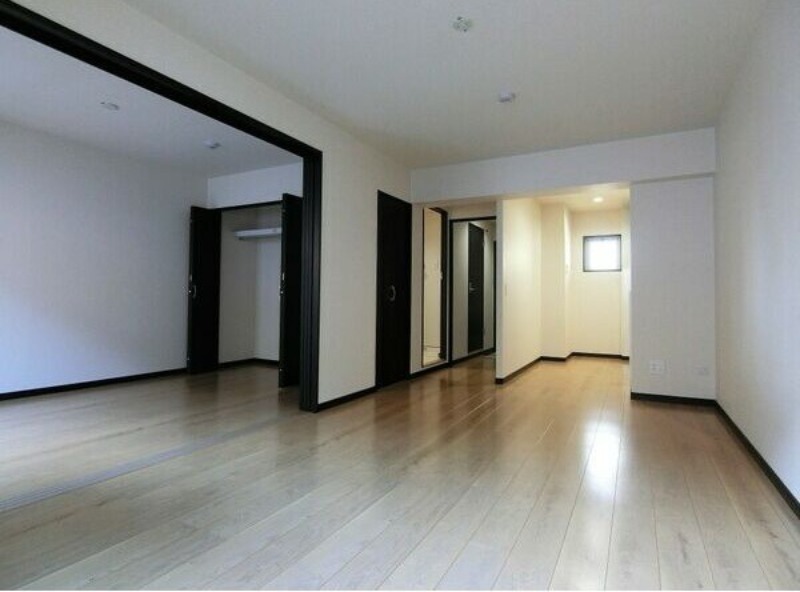 居室・リビング　図面と現状に相違がある場合には現状を優先