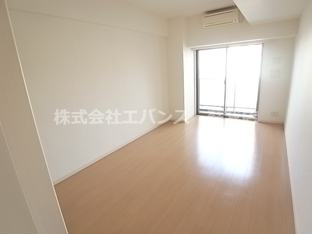 居室・リビング　使いやすい居間です