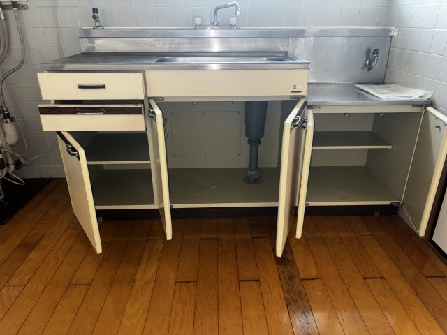 収納　キッチン下収納です。