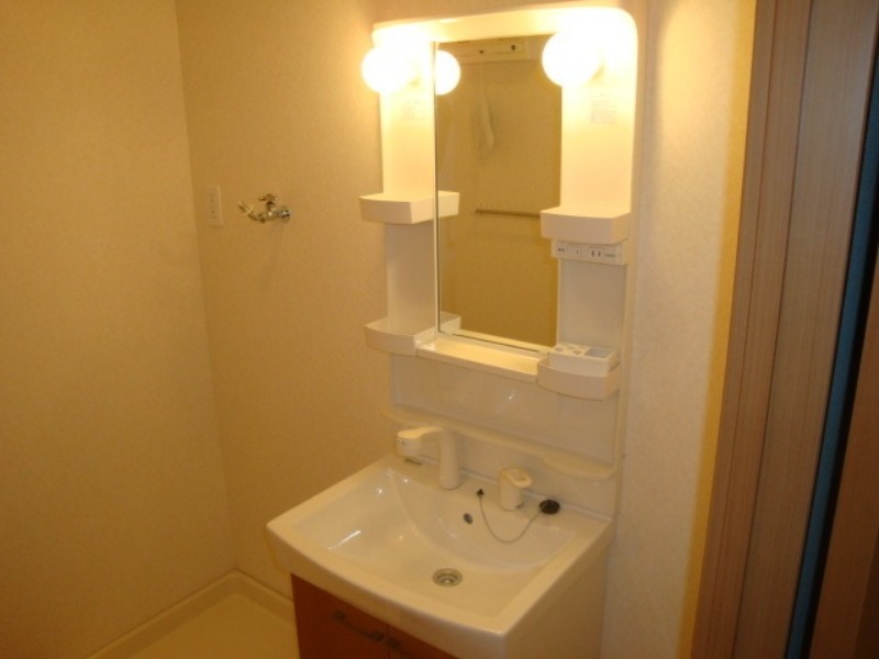 洗面設備　図面と現状に相違がある場合には現状を優先