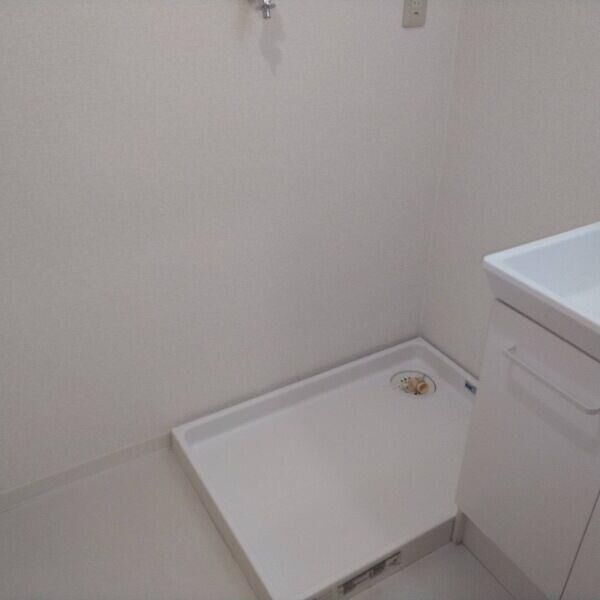 その他　難波リーガルハウス　室内洗濯機置き場