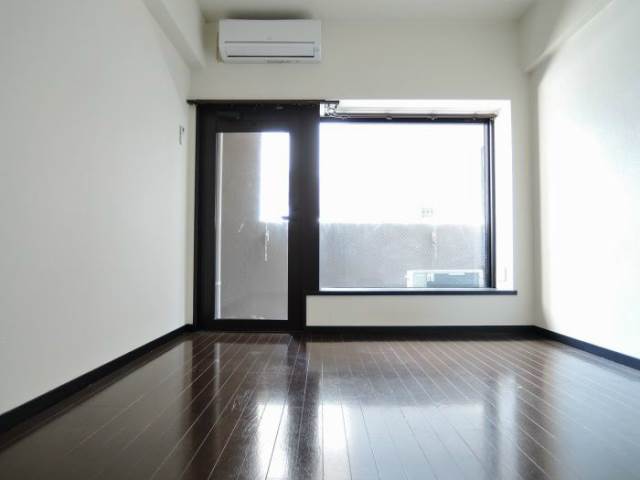 居室・リビング　別号室