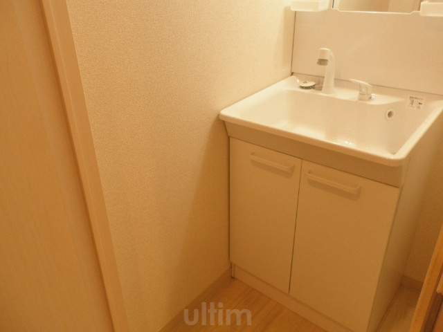 洗面設備　別室の画像です、ご参考までに