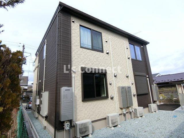 建物外観　２０１９年築のアパートです。