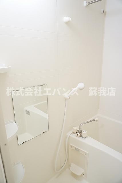 バス・シャワールーム　日々の暮らしに欠かせないお風呂です