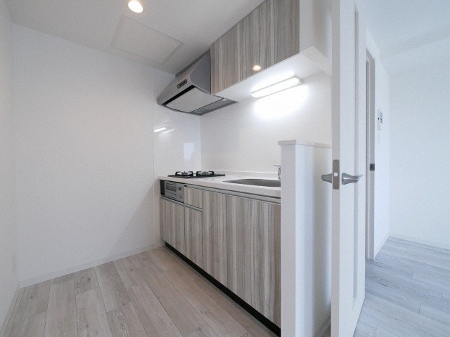 キッチン　人工大理石天板システムキッチン♪