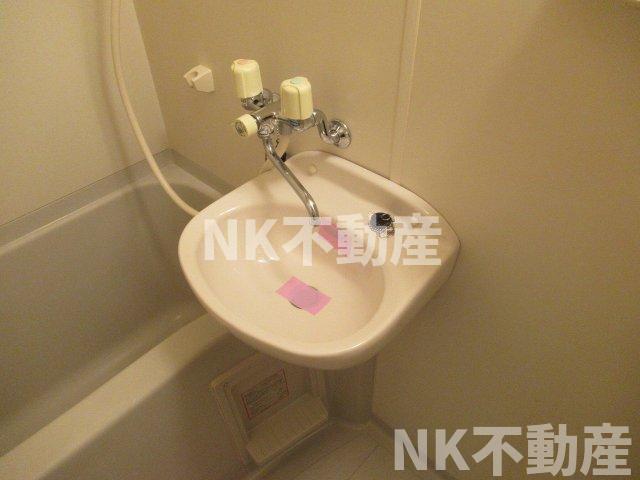 洗面設備　洗面です