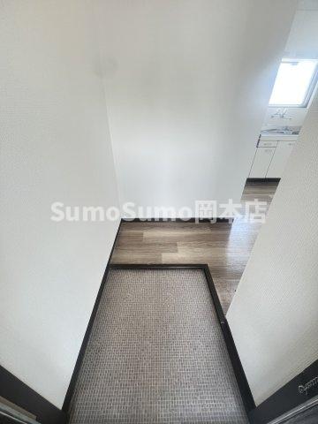 玄関　シンプルで使いやすい玄関です