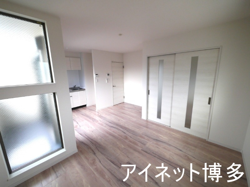 居室・リビング　家具の配置に困らない間取りです