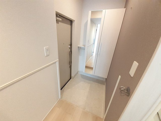 玄関　明るい玄関です