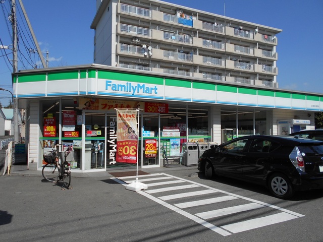 コンビニ　ファミリーマート立川富士見町店（コンビニ）まで130m