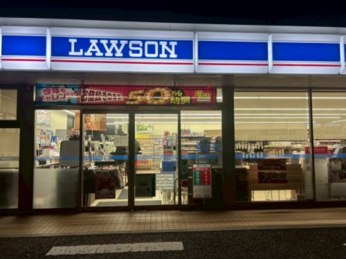 コンビニ　ローソン 新居浜萩生店（コンビニ）まで1094m