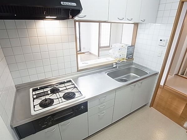 キッチン　同物件別部屋参考写真