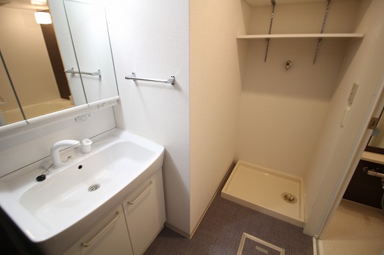 洗面設備　類似部屋写真