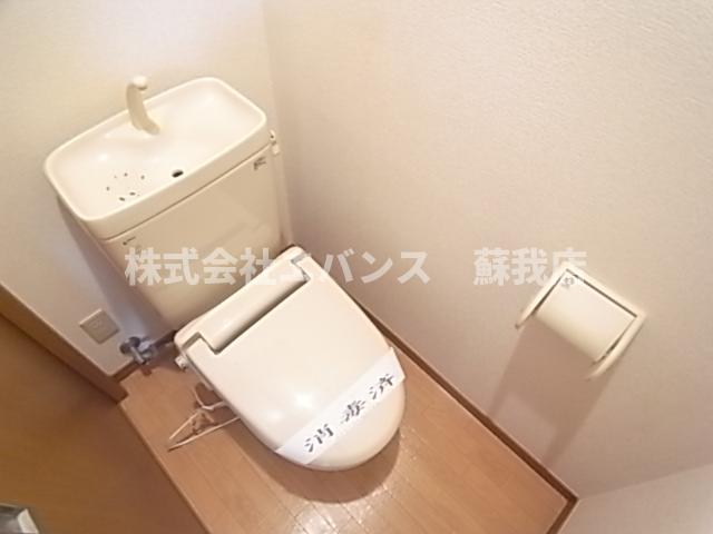 トイレ　ゆったりとした空間のトイレです