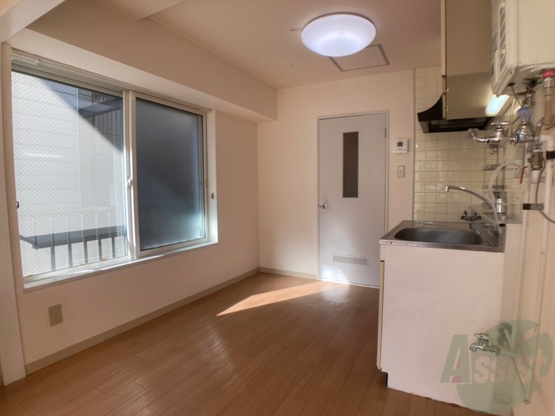 居室・リビング　広くてキレイなお部屋が広がっていて、充実した生活が送れそう。