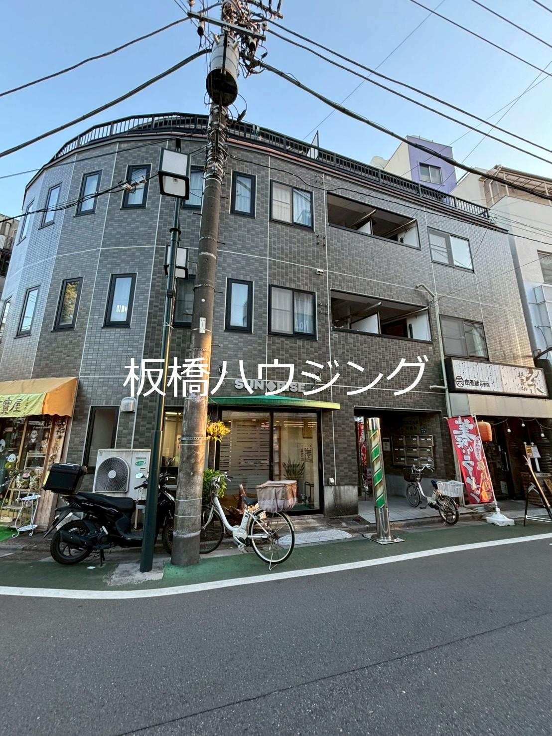 建物外観